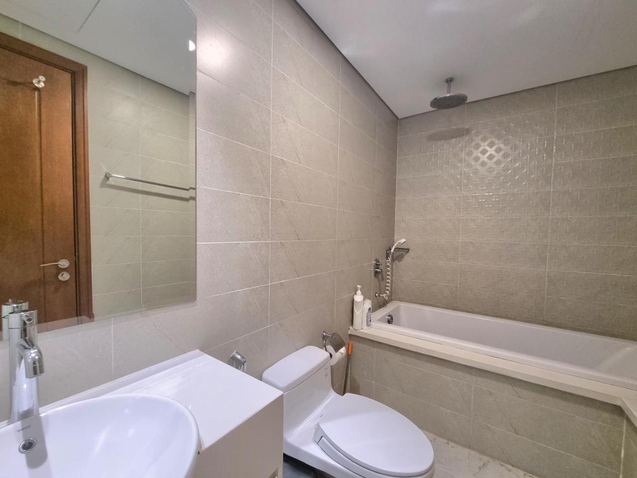 Landmark Plus 1Bed Bathtub Apartment Ho Chi Minh City Exterior photo